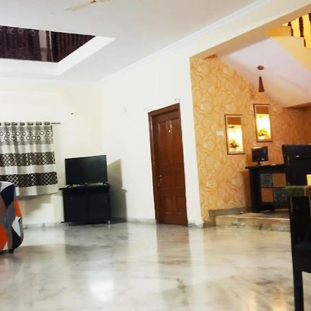 Luxury Srr Homes حيدر أباد المظهر الخارجي الصورة